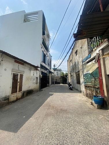 Bán đất - hẻm xe hơi 6m - đường Nguyễn Văn Quá - Giáp Tân Binh, Gò Vấp