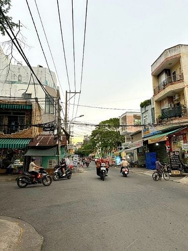 🌷 🌷 🌷 BÁN NHÀ MẶT TIỀN : 120 PHAN HUY THỰC - P. TÂN KIỂNG - Q. 7
