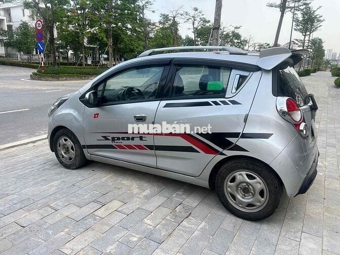 Gia đình bán xe Spark xe 5 chỗ số sàn.Đăng kiểm da