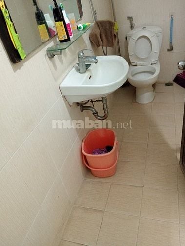 Bán nhà tập thể tầng 2 địa chỉ 57 phố an dương tập thể đá hóa cương 