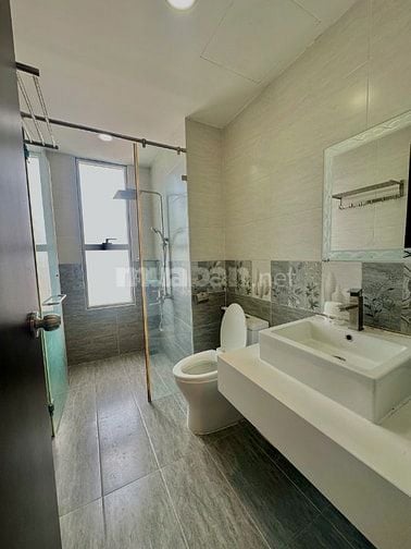 CHO THUÊ CĂN HỘ CAO CẤP QUẬN 6 – LUCKY PLACE  