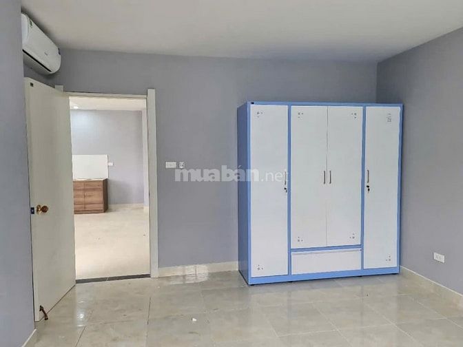 Chính chủ cho thuê căn góc tầng 3, khối đế - chung cư 6/51/15 Ngọc Hồi