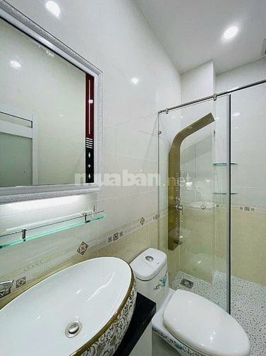 Tôi cần bán gấp nhà 4x15m Nguyễn Xí, Phường 26, Bình Thạnh, sổ riêng