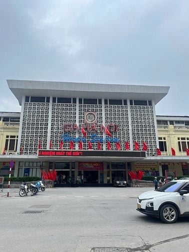 Bán Nhà Trần Hưng Đạo 130m2 Biệt Thự Cổ, Ô tô đỗ cửa, 40 tỷ