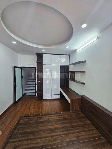 Cho thuê nhà đẹp DT 30m x 5T Full đồ ở Gần Phố Chùa Quỳnh