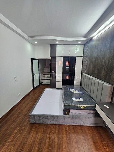 Cho thuê nhà đẹp DT 30m x 5T Full đồ ở Gần Phố Chùa Quỳnh