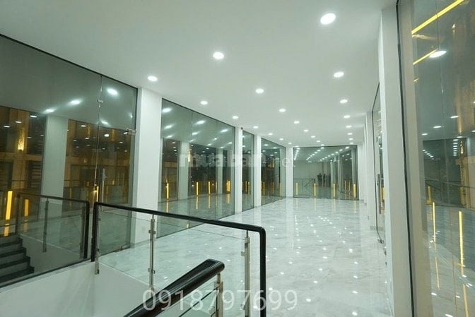 NHÀ GÓC 2MT CHỈ 56 Tỷ - Đường Thạch Thị Thanh, Phường Tân Định, Quận 1