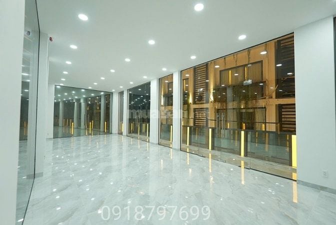 NHÀ GÓC 2MT CHỈ 56 Tỷ - Đường Thạch Thị Thanh, Phường Tân Định, Quận 1