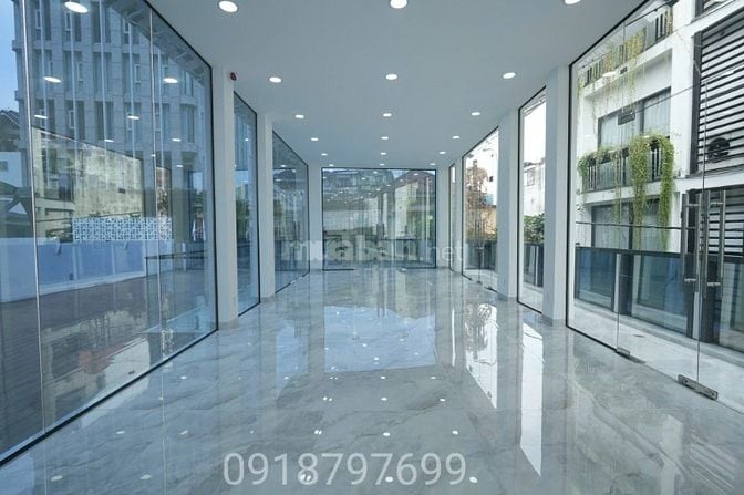 NHÀ GÓC 2MT CHỈ 56 Tỷ - Đường Thạch Thị Thanh, Phường Tân Định, Quận 1