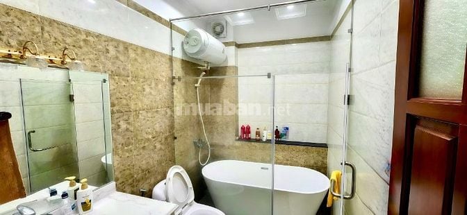 PHÂN LÔ 193 TRUNG KÍNH 65M2*6T,OTO TRÁNH,15M RA PHỐ,23.9TỶ,KINH DOANH.