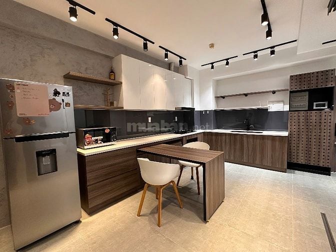 Giá tốt nhất Saigon South Residence 71m2 block G giá 5.95 tỷ