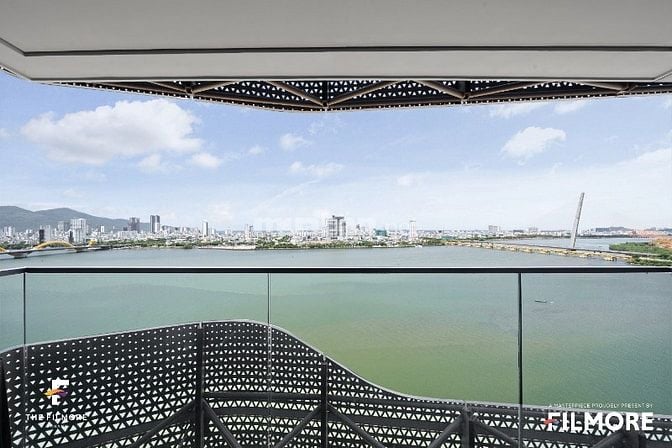 VIP nhất thị trường, căn GÓC, view trực diện sông Hàn, nhận nhà ngay