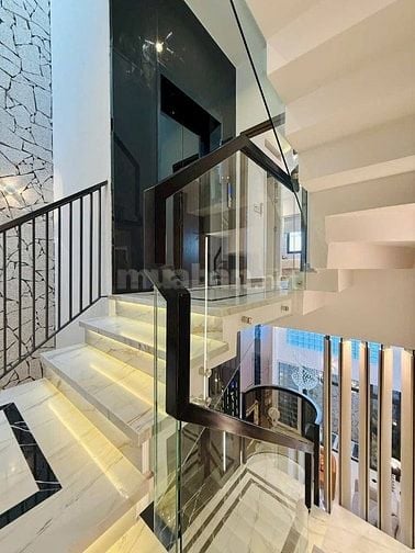 Bán gấp nhà ở đường Bảy Hiền, phường 11, Tân Bình, giá 2 tỷ 750 triệu