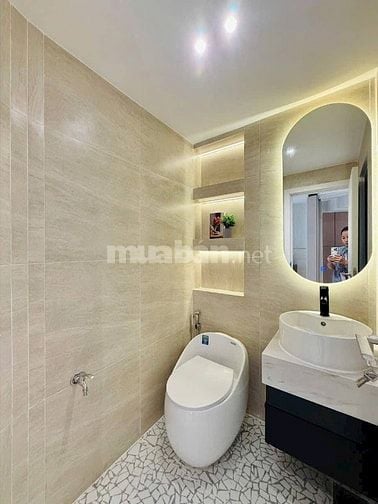 Bán gấp nhà ở đường Bảy Hiền, phường 11, Tân Bình, giá 2 tỷ 750 triệu