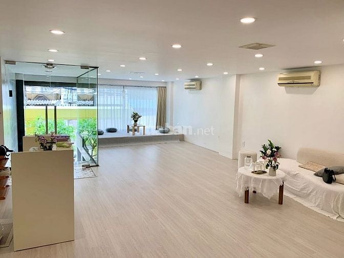 BÁN NHÀ PHỐ VÕNG THỊ – VỊ TRÍ ĐẸP NHẤT PHỐ – 10 TẦNG THANG MÁY GIÁ 52 