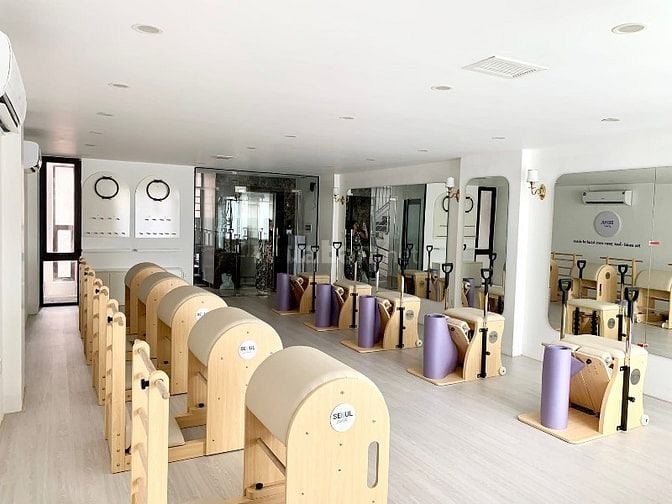 BÁN NHÀ PHỐ VÕNG THỊ – VỊ TRÍ ĐẸP NHẤT PHỐ – 10 TẦNG THANG MÁY GIÁ 52 