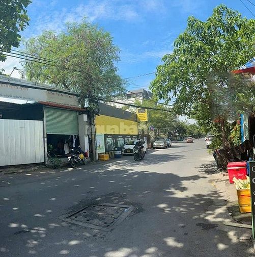  Bán nhà đất Thảo Điền – 2 mặt tiền trước sau, diện tích hơn 1000m²