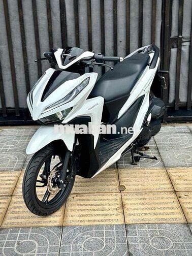 Vario 150 Màu trắng cực nét. Còn bớt ạ 😋