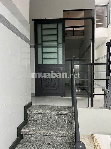 Cho thuê nhà mặt tiền giá rẻ XVNT, BT, Giá 50tr/th, Không thương lượng