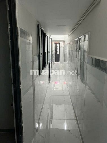 Cho thuê nhà mặt tiền giá rẻ XVNT, BT, Giá 50tr/th, Không thương lượng