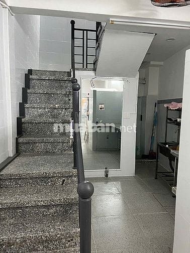 Cho thuê nhà mặt tiền giá rẻ XVNT, BT, Giá 50tr/th, Không thương lượng