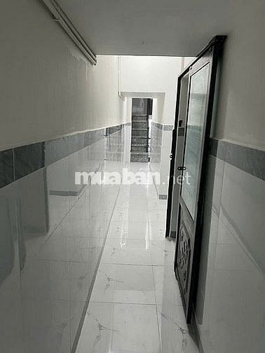 Cho thuê nhà mặt tiền giá rẻ XVNT, BT, Giá 50tr/th, Không thương lượng