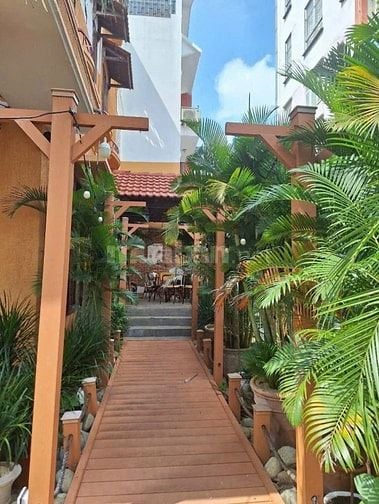Biệt thự phong cách Châu Âu căn góc 2 mặt tiền đường Ngô Thời Nhiệm Q3