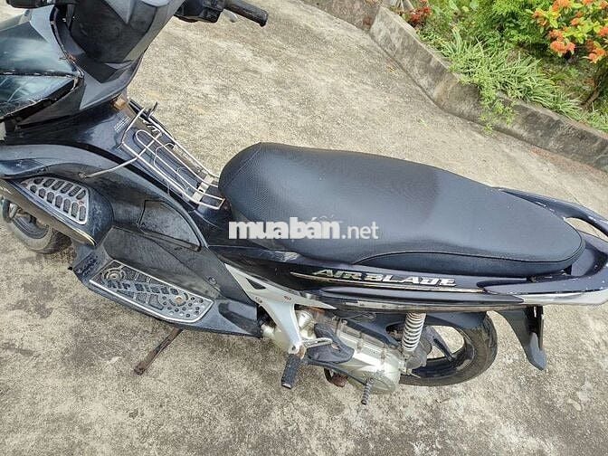 Xe Airblade cần bán