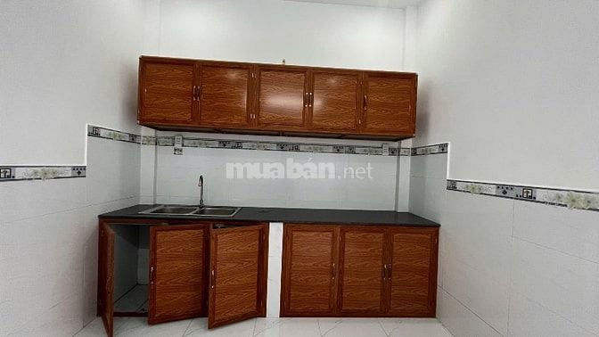 Nhà 1 Trệt 1 Lầu Gần Chợ Bình Chánh Vài Phút