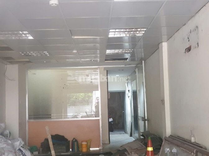 Cho thuê nhà mặt tiền kinh doanh Nguyễn Thái Bình, Trung Tâm Quận 1