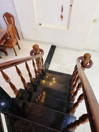 Bán nhanh căn nhà hẻm xe tải, đường Mã Lò, Bình Trị Đông A, Bình Tân