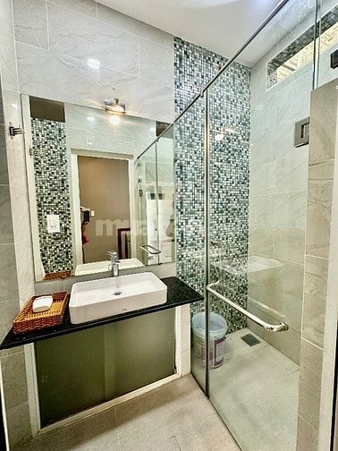 NHÀ MẶT TIỀN TRẦN KHÁNH DƯ CHO THUÊ NGUYÊN CĂN