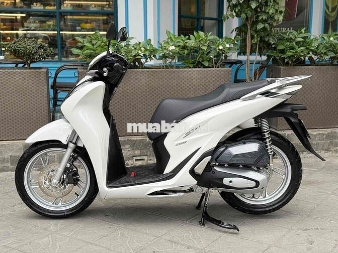SH160 ABS 2024 mới 99% - Trả trước 55tr nhận xe ✅