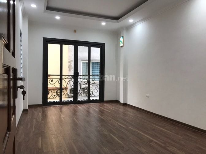 Chủ cần bán căn nhà 5,5 tầng xây mới - Ngõ 82 Đường nguyễn an ninh  