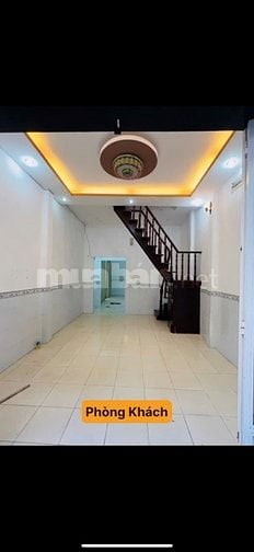 Bán nhà hẻm xe hơi DT 95m 1 trệt 1 lầu