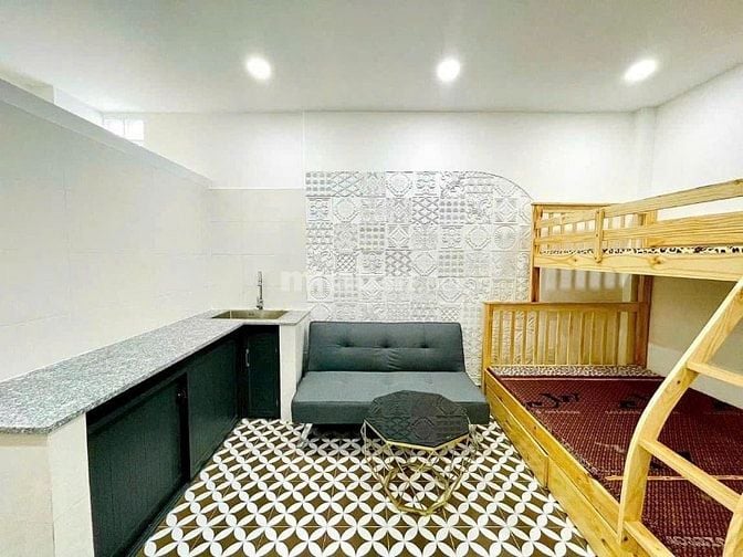 Căn hộ DV 31 phòng , bảo vệ, dòng tiền ổn định .