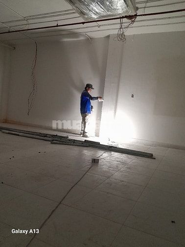 Chuyên nhận cái tạo nhà cũ văn phòngChống chống thấm