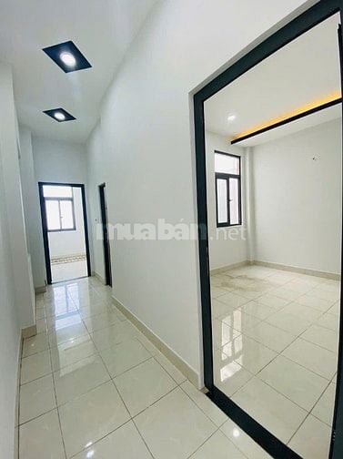 BÁN NHÀ SHR 1 TRỆT 1 LẦU ngang 5 CHỈ 3TY3 580TR 
