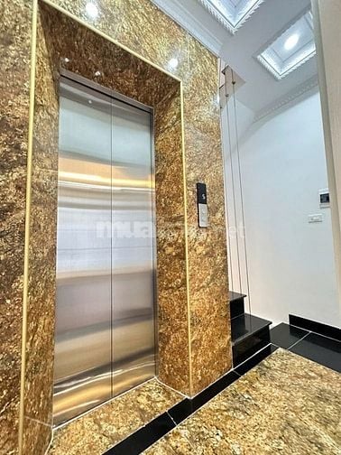 Siêu phẩm Cầu Giấy, 6 tầng thang máy, mặt tiền 4.5m, Full NT, 9,8 tỷ