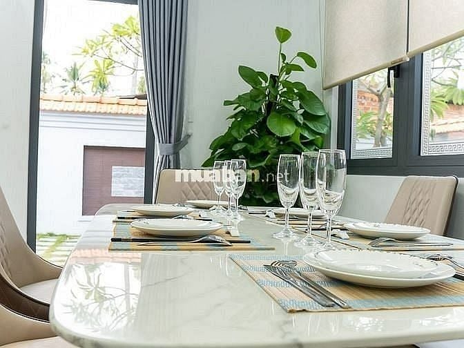 CẦN BÁN GẤP VILLA CAO CẤP SÁT BIỂN MŨI NÉ, PHAN THIẾT, BÌNH THUẬN