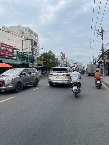 Bán nhà Sau Căn MT QL 50 Giá tốt vị trí đẹp