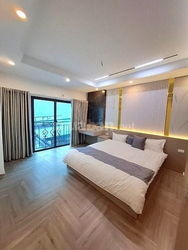 NHÀ ĐẸP, Ô TÔ VÀO NHÀ PHỐ PHÙNG CHÍ KIÊN