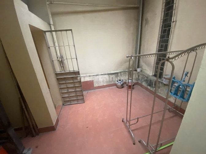  Bán nhà phố cổ Quán Thánh, Ba Đình, DT 32m2, 4T, kinh doanh. 
