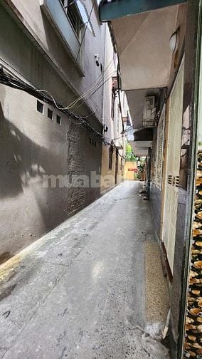 BÁN NHÀ 6 TẦNG số 6 ngõ 111 Vũ Tông Phan, DT 45m2, 10PN full nội thất