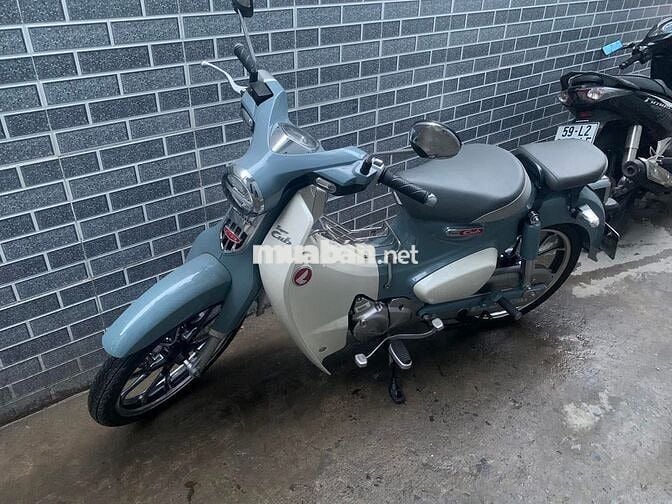 Super Cub 125 máy thái 2021 màu Xám Xi Măng