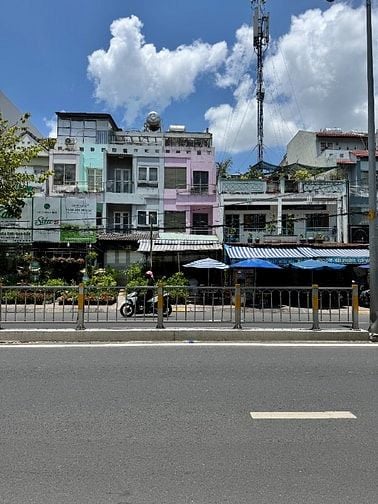 Bán Nhà (xây thô) Mặt Tiền Tạ Quang Bửu P5Q8 