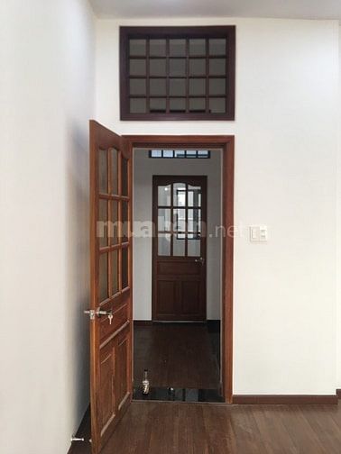 Cho thuê nhà nguyên căn mặt tiền Nguyễn Xí