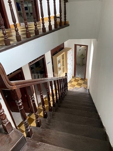 Cho thuê nhà mặt phố 94 Phạm Ngọc Thạch, 79 m2, mặt tiền 7m