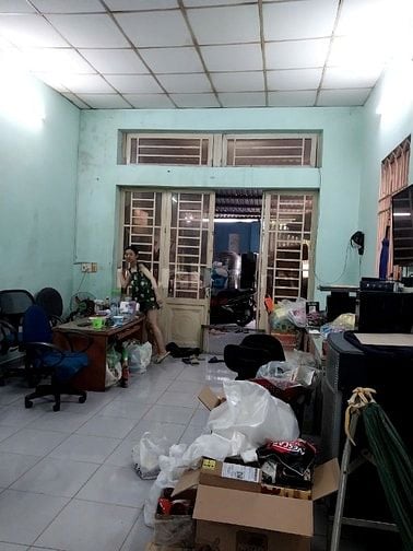 Cần bán căn nhà SỔ HỒNG RIÊNG 4.1 tỷ giá mới 3.6 tỷ TL 