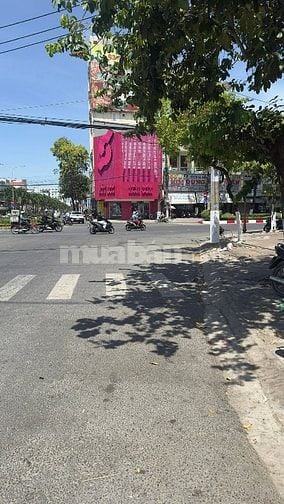 🏠 CẦN BÁN 2 CĂN NHÀ TRUNG TÂM THÀNH PHỐ BẠC LIÊU – MẶT TIỀN KINH DOAN